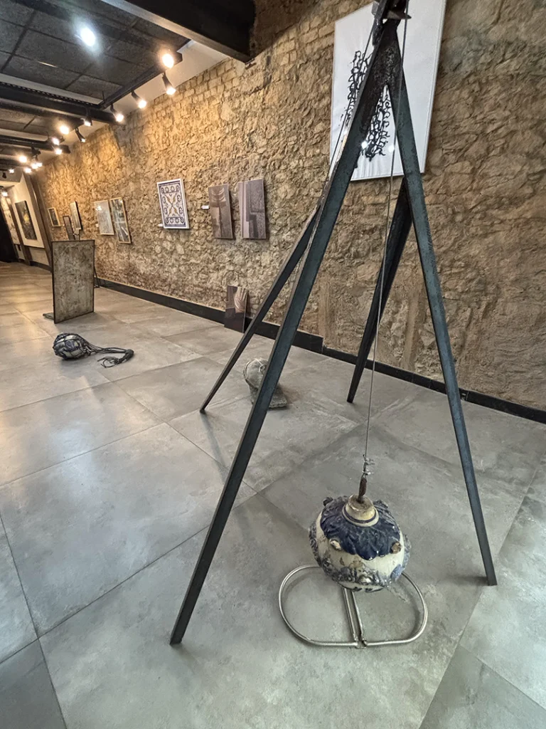 Abismada - Galeria Auxiliar 7